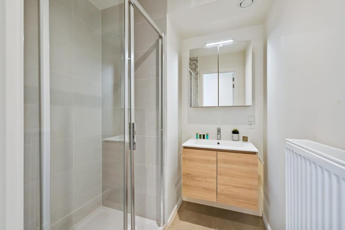 Huswell - Apartment With Natural Swimming Pool Middelkerke Luaran gambar