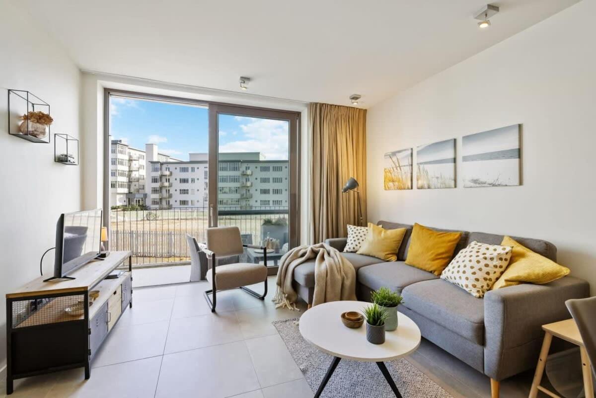 Huswell - Apartment With Natural Swimming Pool Middelkerke Luaran gambar